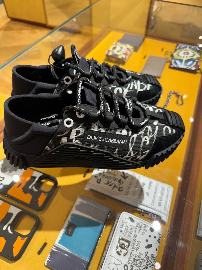 DOLCE & GABBANA Sneakers front view - Men's luxury Shoes