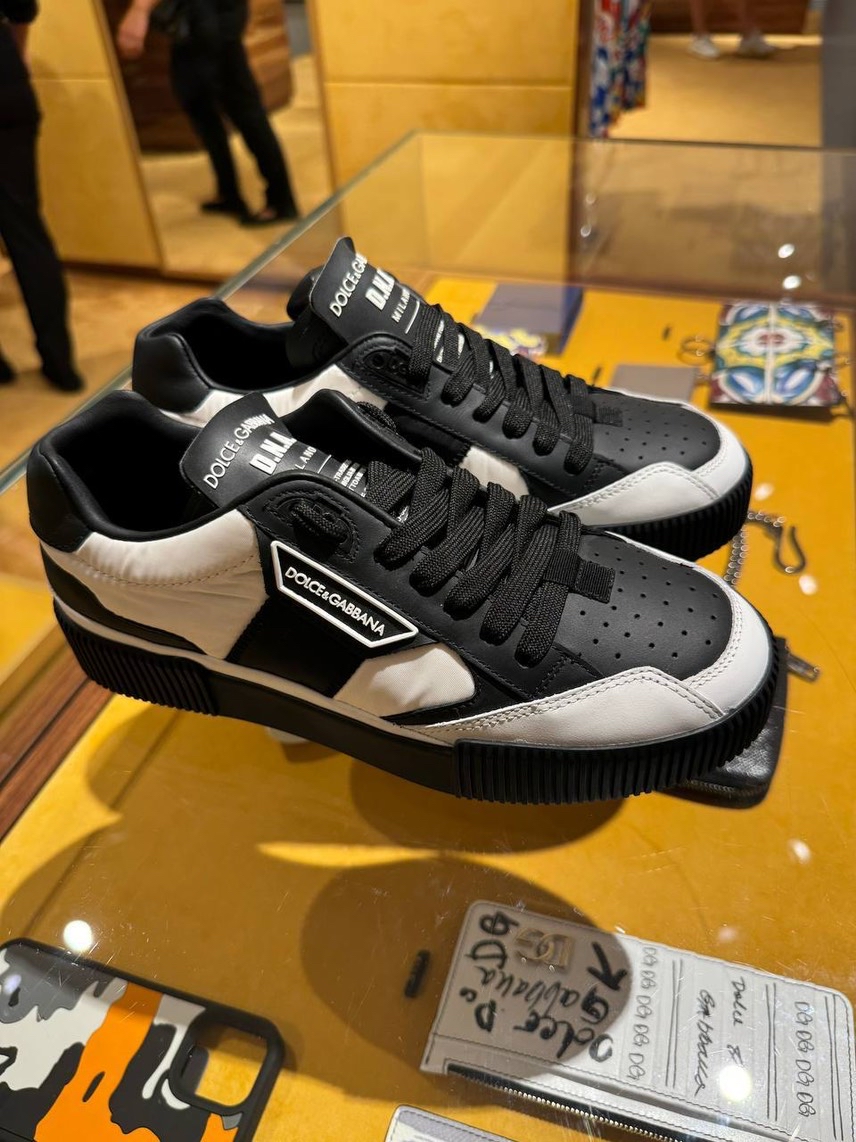 DOLCE & GABBANA Sneakers front view - Men's luxury Shoes
