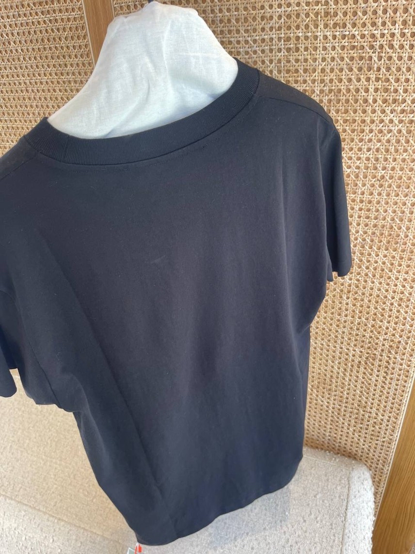 OFF-WHITE T-shirt and Polo side view - Men's luxury Clothes