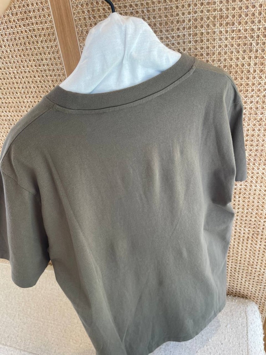 OFF-WHITE T-shirt and Polo side view - Men's luxury Clothes