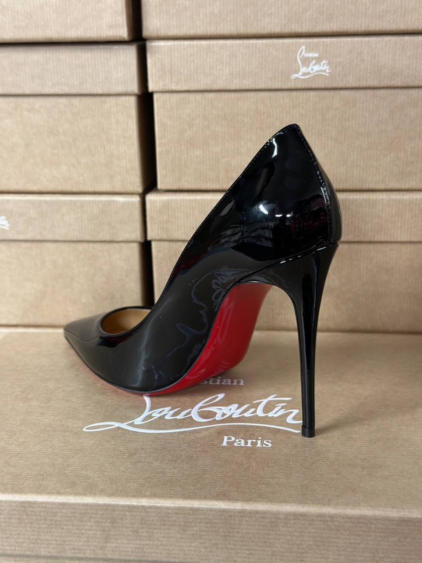 CHRISTIAN LOUBOUTIN Pumps side view - Women's luxury Shoes