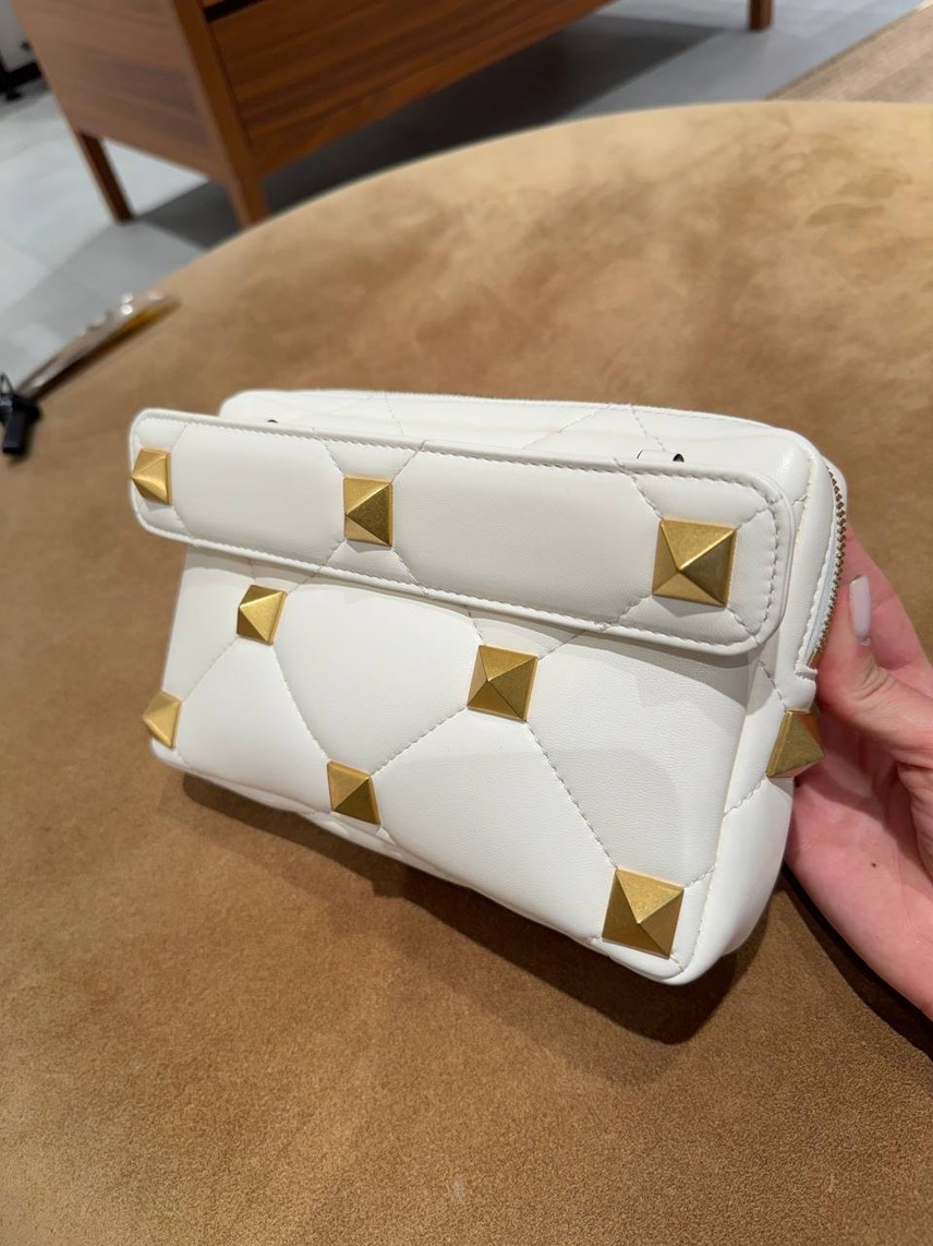 VALENTINO GARAVANI Crossbody bags side view - Women's luxury Bags