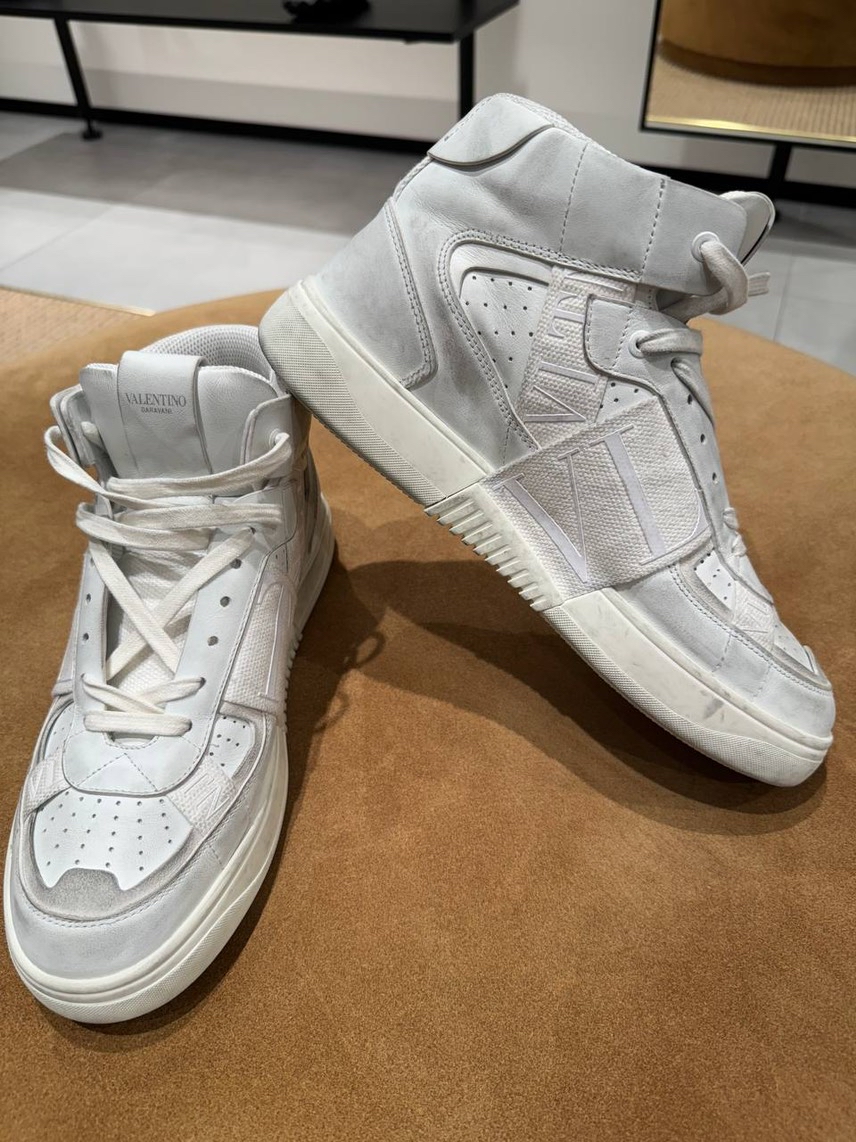 VALENTINO GARAVANI Sneakers front view - Men's luxury Shoes