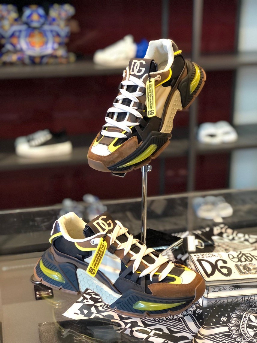 DOLCE & GABBANA Sneakers front view - Men's luxury Shoes