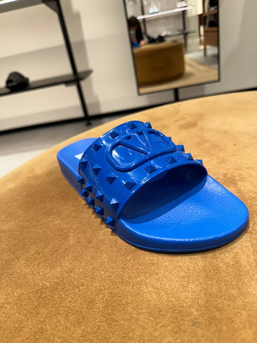 VALENTINO GARAVANI Slides side view - unisex luxury Shoes