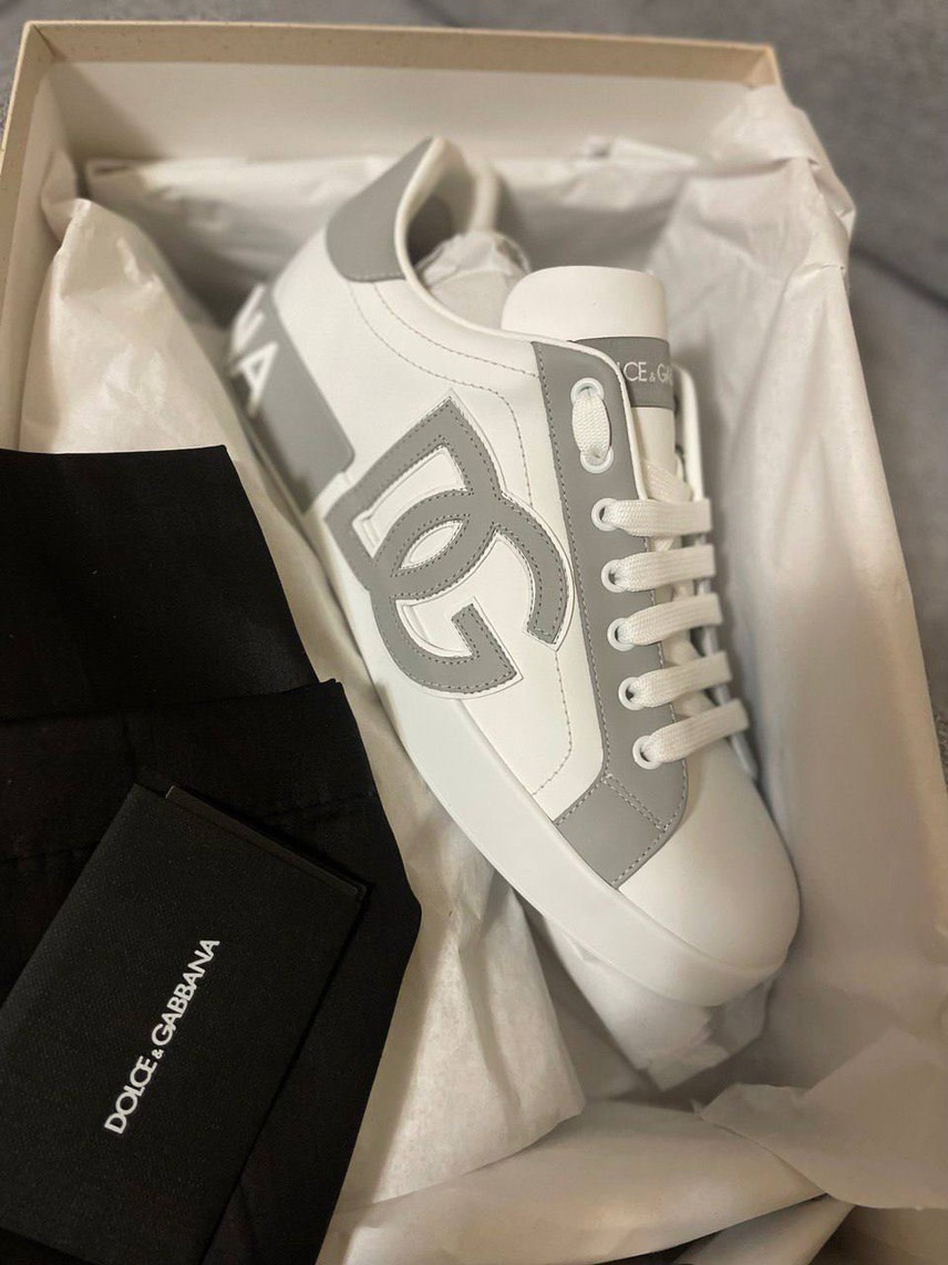 DOLCE & GABBANA Sneakers side view - Men's luxury Shoes