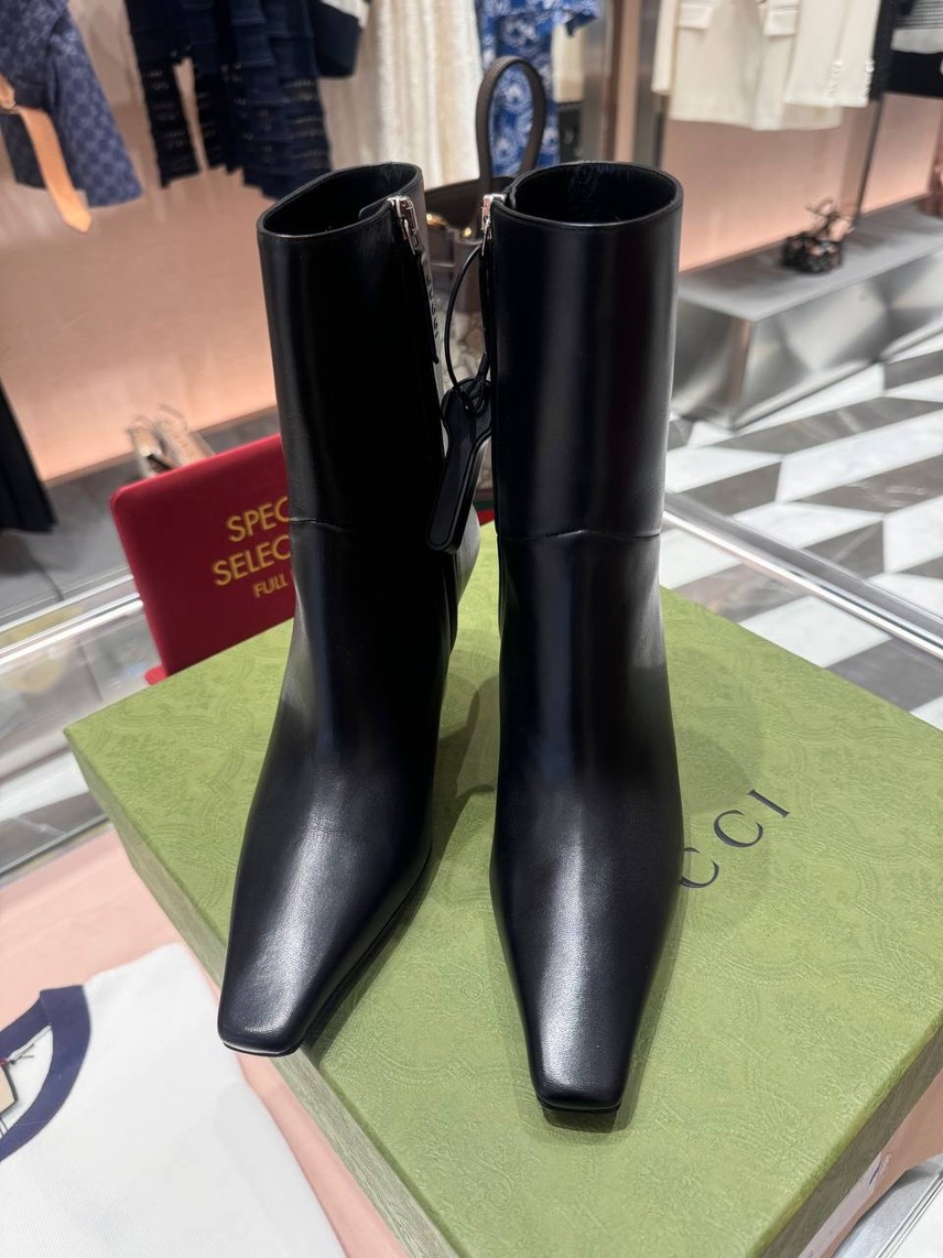 GUCCI Boots side view - Women's luxury Shoes