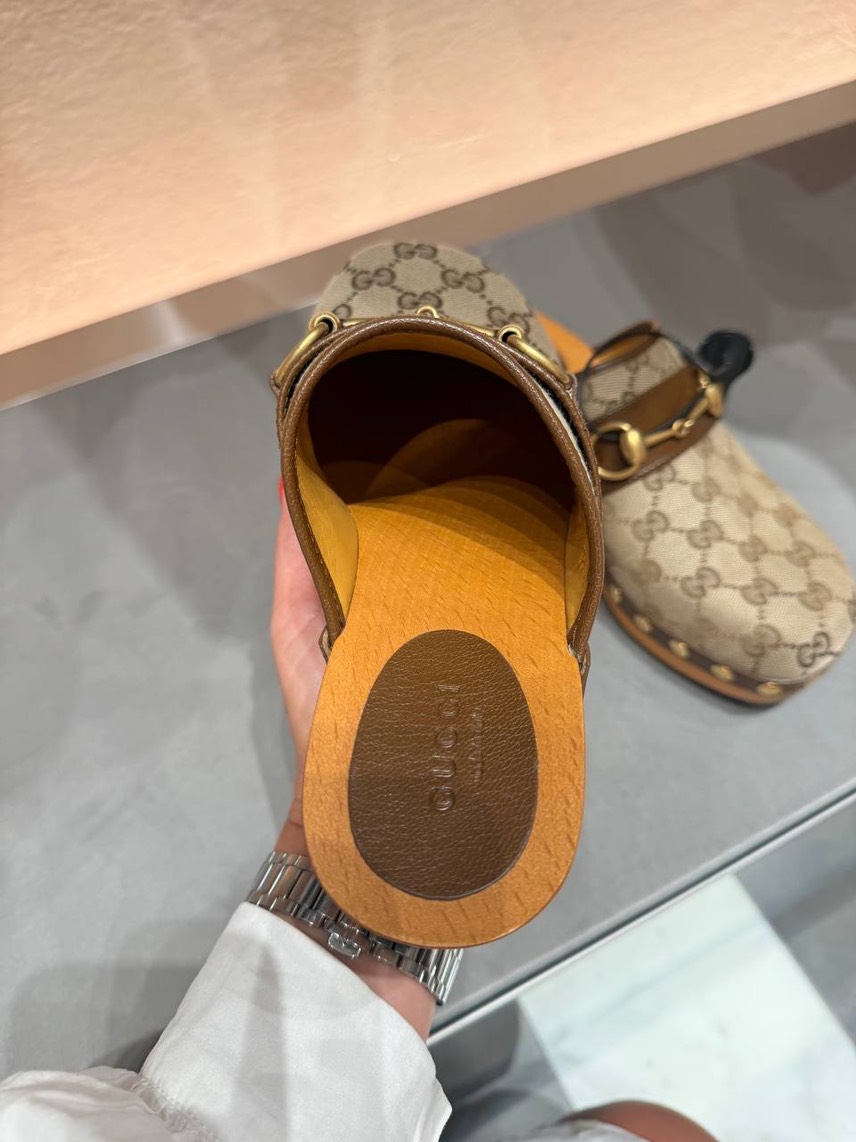 GUCCI Mules side view - Women's luxury Shoes