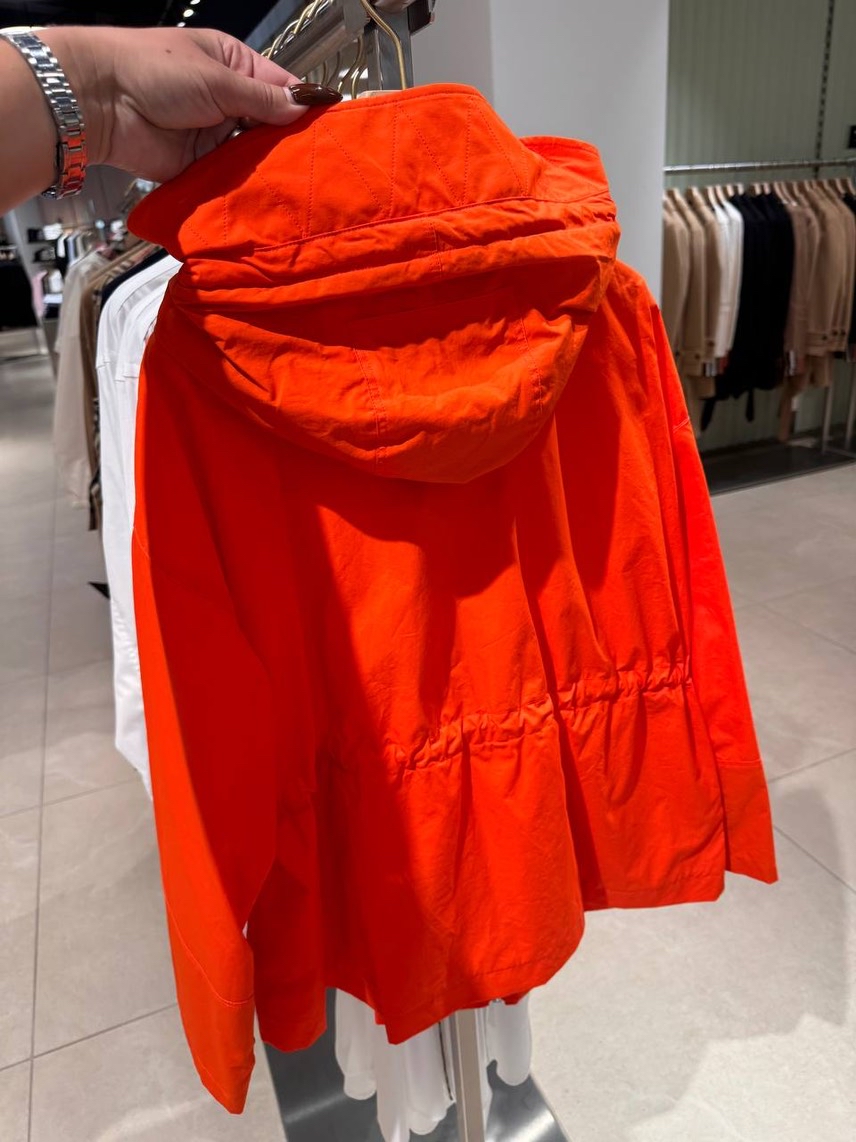 BURBERRY Jackets side view - Women's luxury Clothes