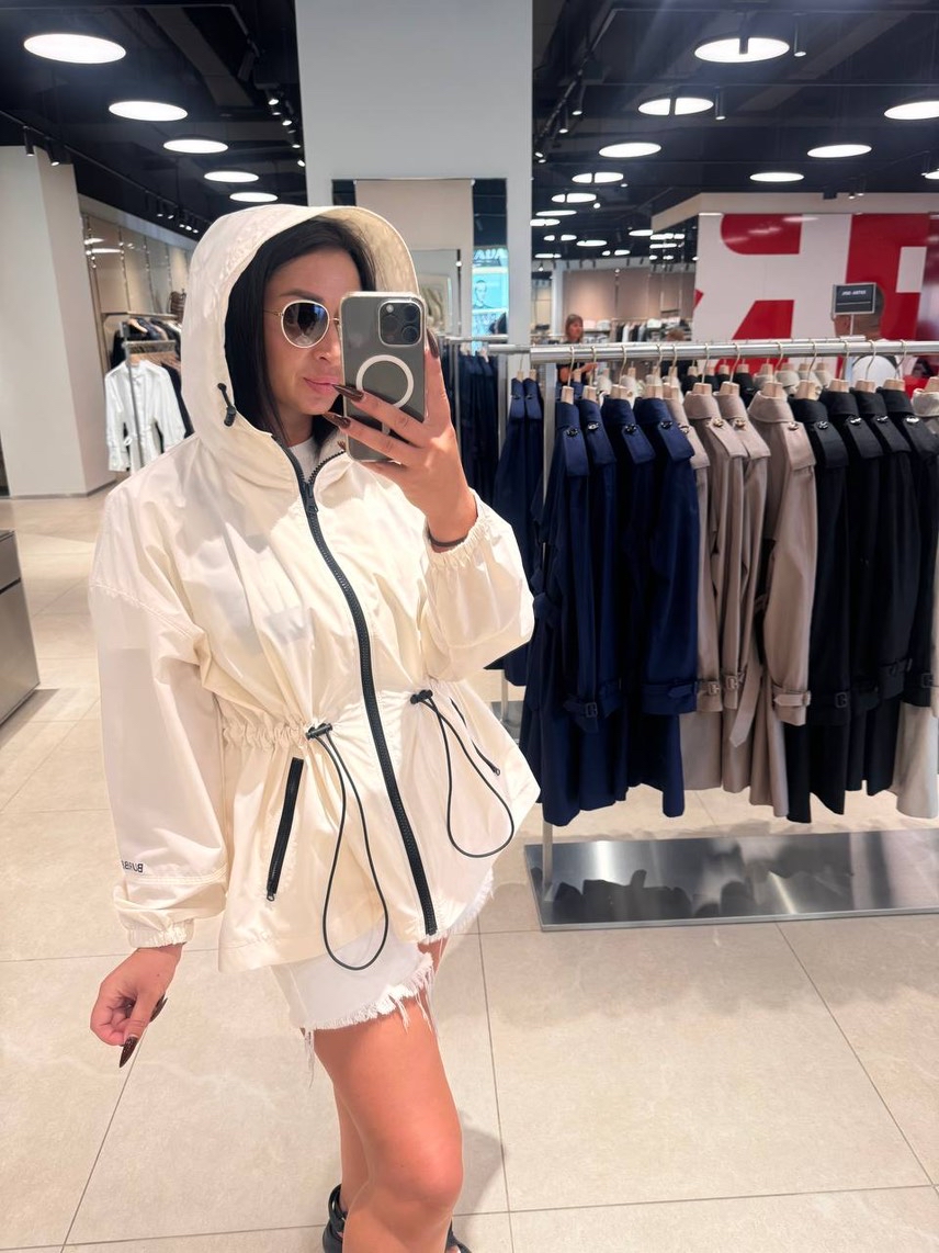 BURBERRY Jackets side view - Women's luxury Clothes