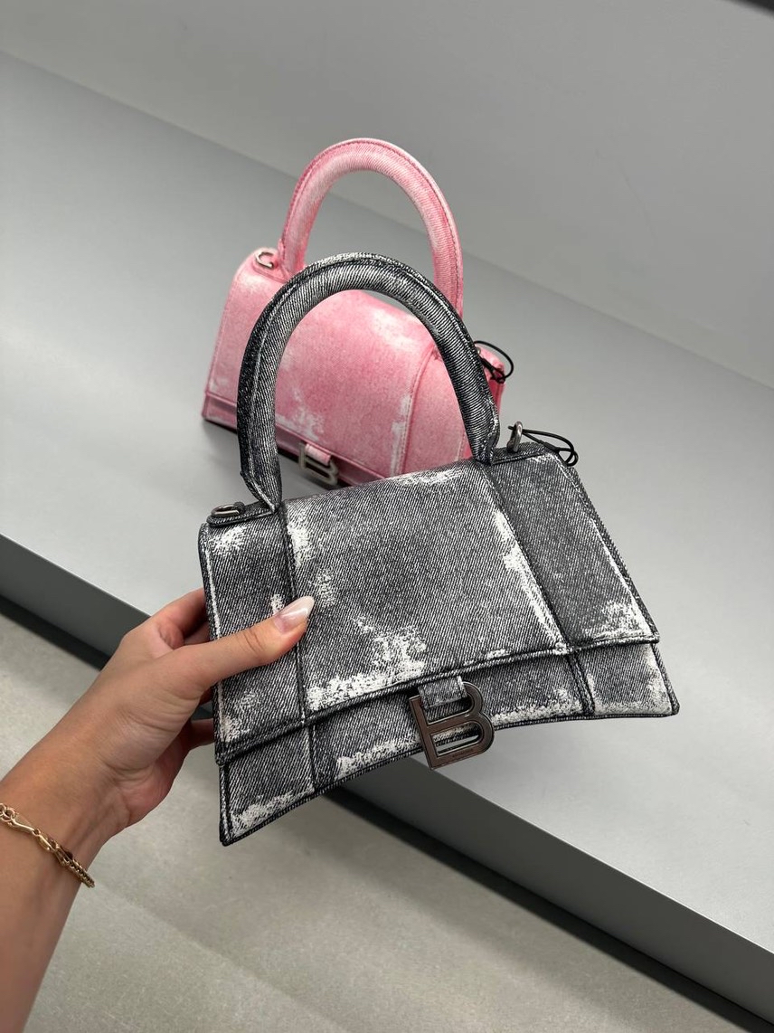 BALENCIAGA Shoulder bags side view - Women's luxury Bags