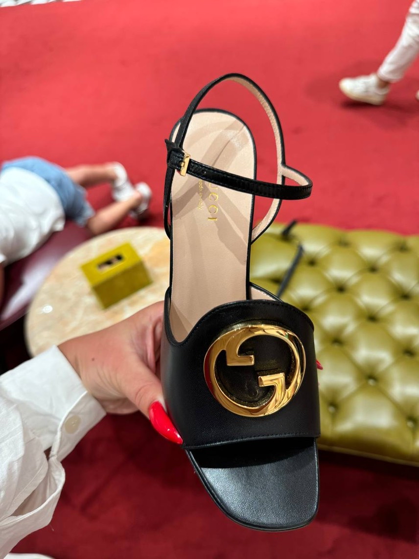 GUCCI Sandals side view - Women's luxury Shoes