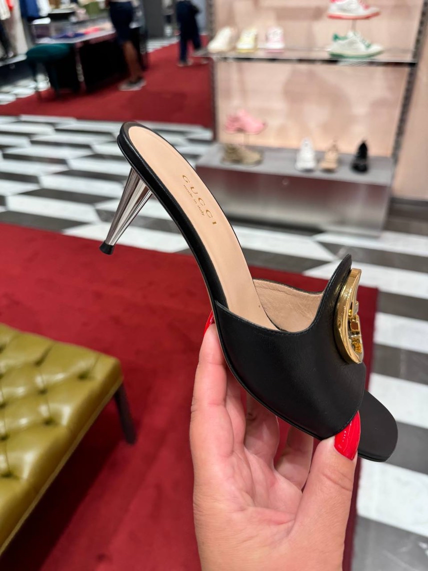 GUCCI Sandals front view - Women's luxury Shoes