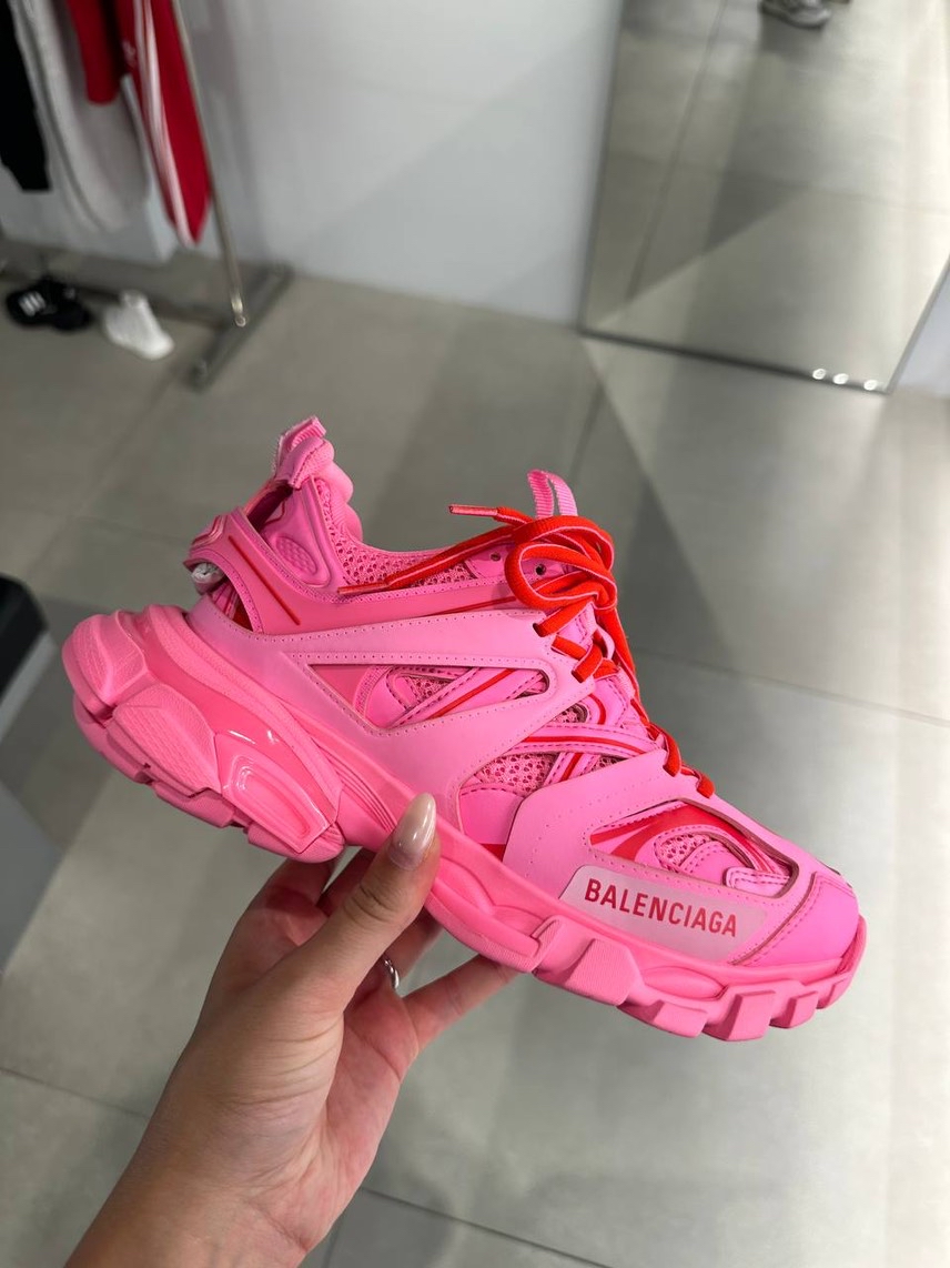 BALENCIAGA Sneakers front view - Women's luxury Shoes
