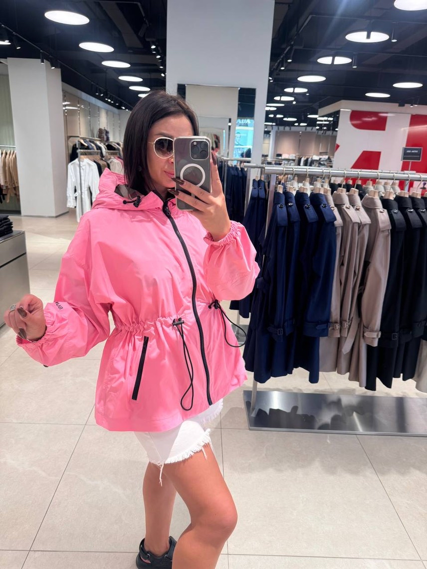 BURBERRY Jackets side view - Women's luxury Clothes