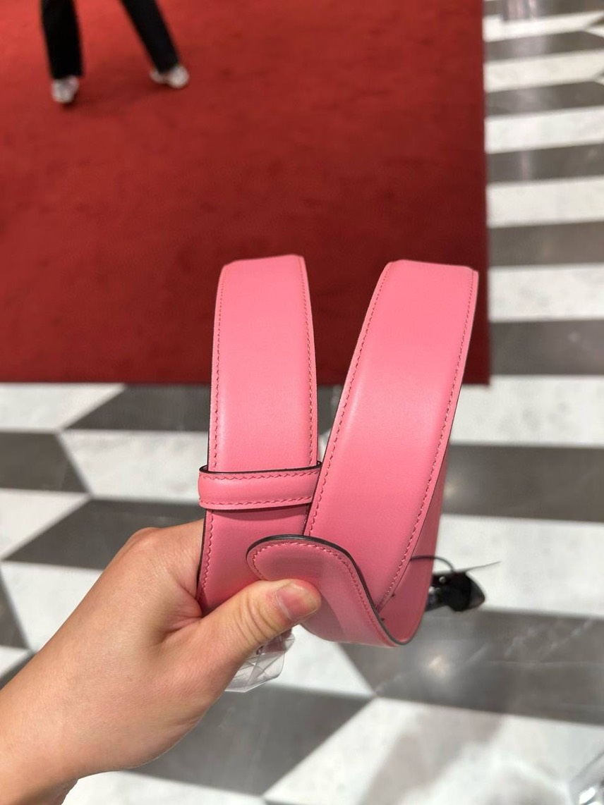 GUCCI Belts side view - Women's luxury Accessories