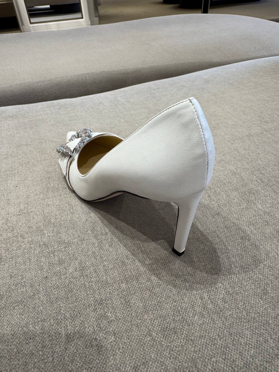 JIMMY CHOO Pumps side view - Women's luxury Shoes