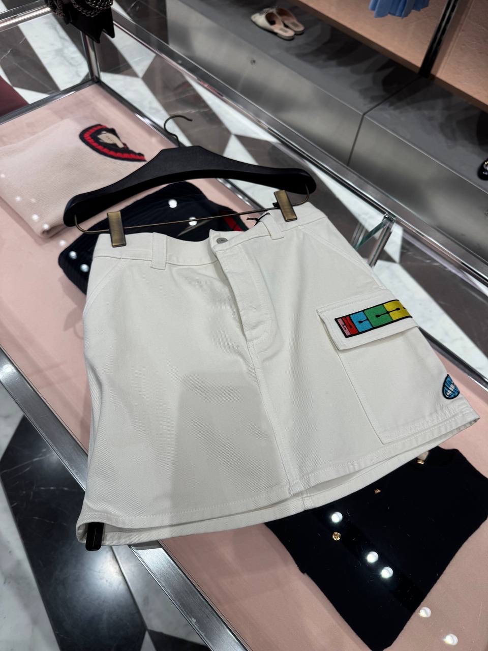 GUCCI Skirts front view - Women's luxury Clothes