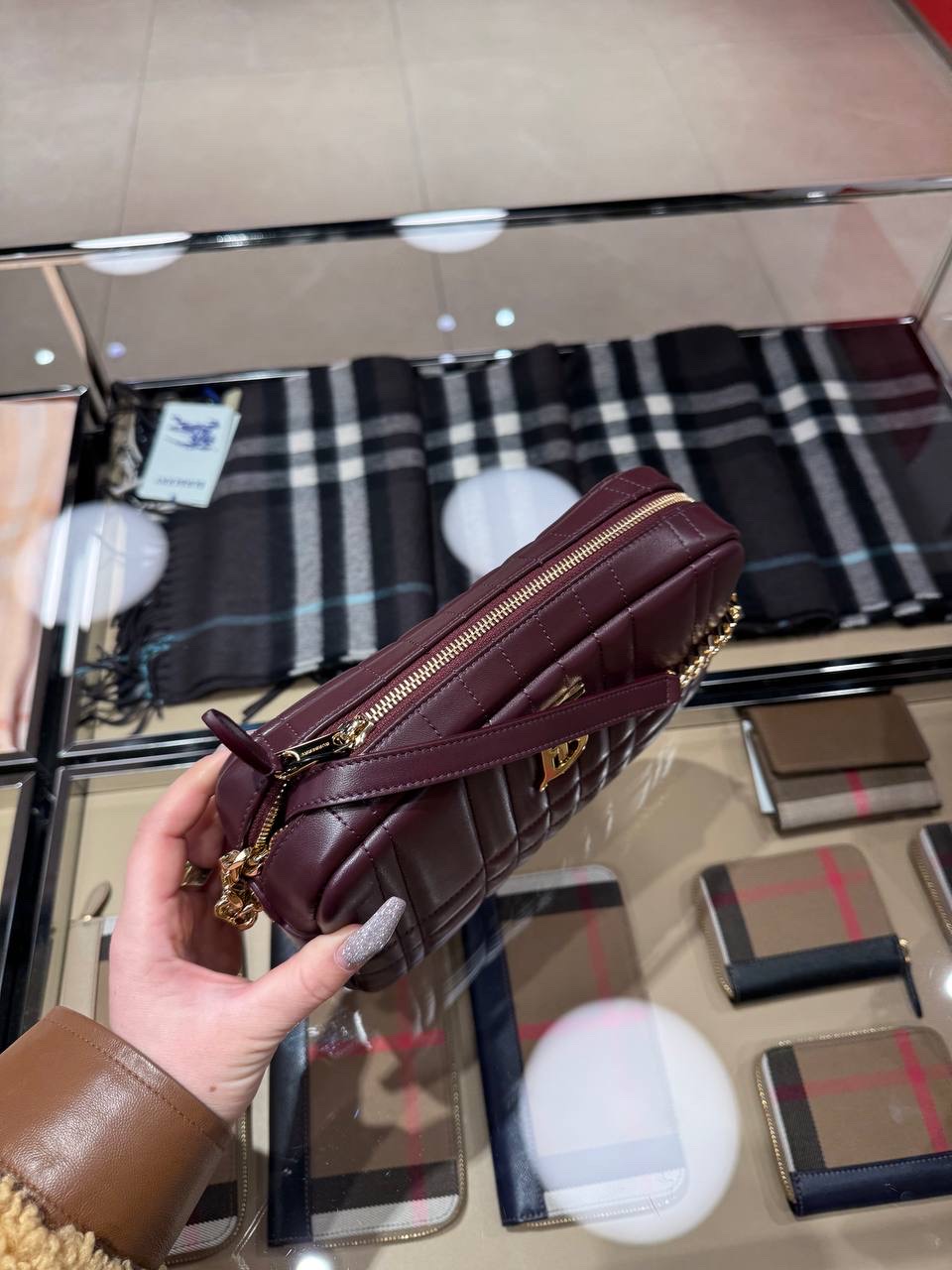 BURBERRY Crossbody bags side view - Women's luxury Bags