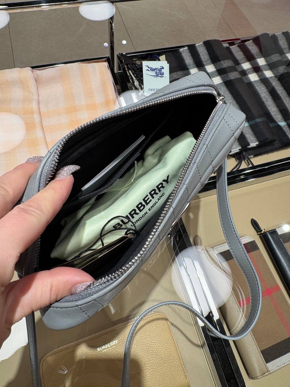 BURBERRY Crossbody bags side view - Women's luxury Bags