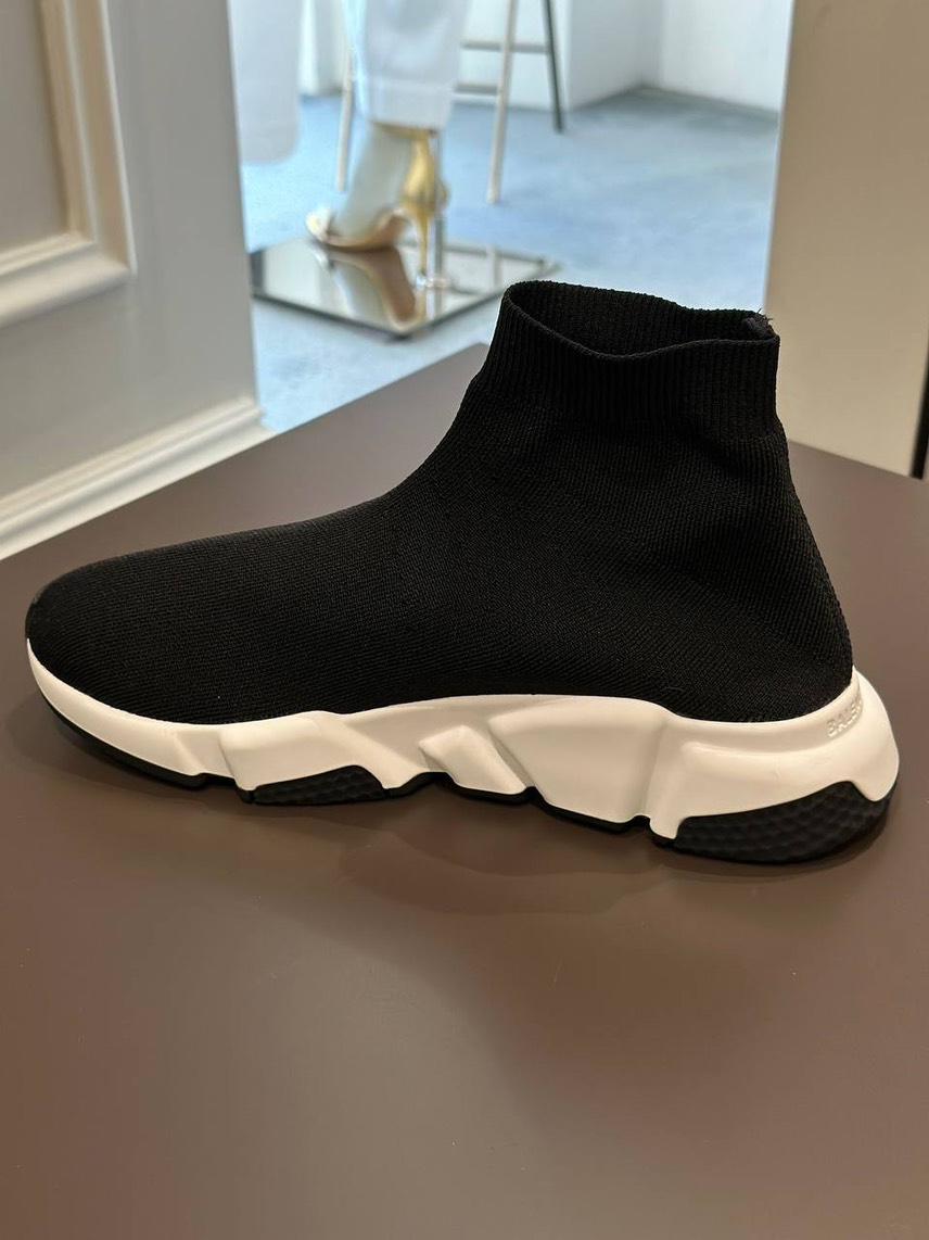BALENCIAGA Sneakers side view - Women's luxury Shoes
