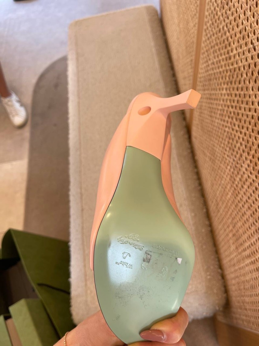 OFF-WHITE Sandals side view - Women's luxury Shoes