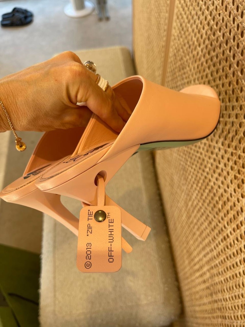 OFF-WHITE Sandals side view - Women's luxury Shoes