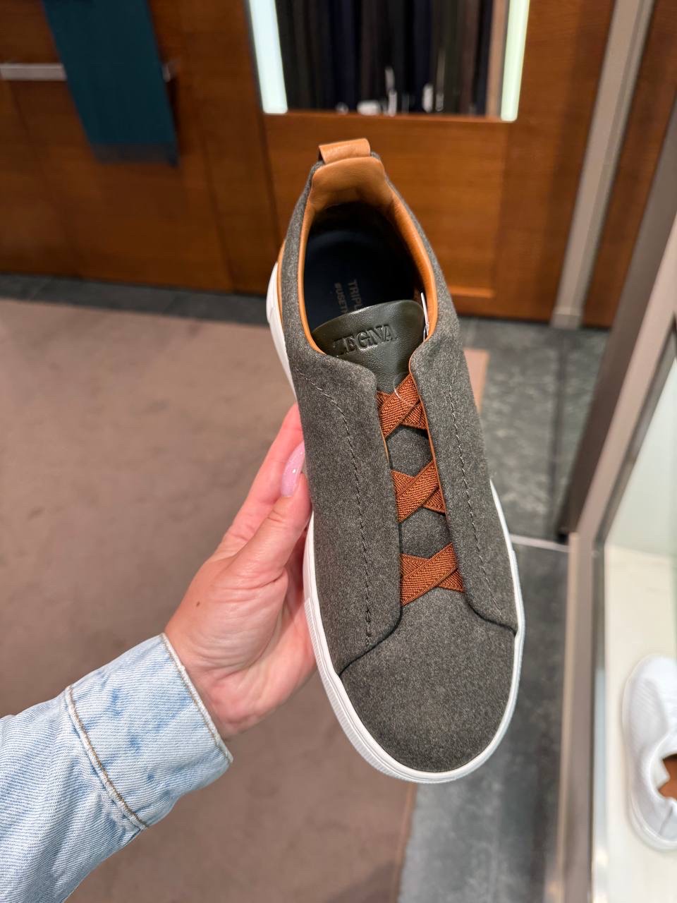ERMENEGILDO ZEGNA Sneakers side view - Men's luxury Shoes
