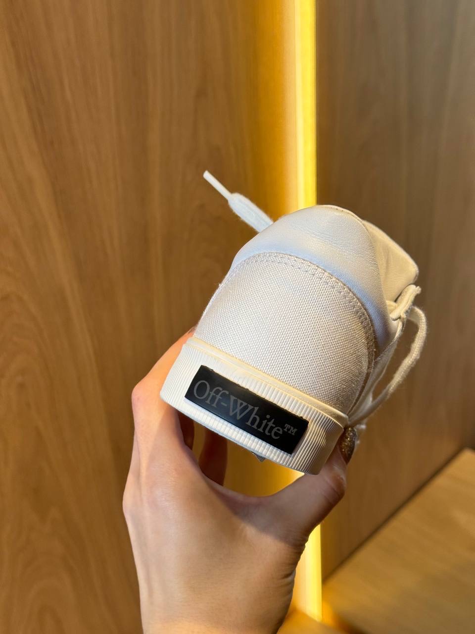 OFF-WHITE Sneakers side view - Women's luxury Shoes
