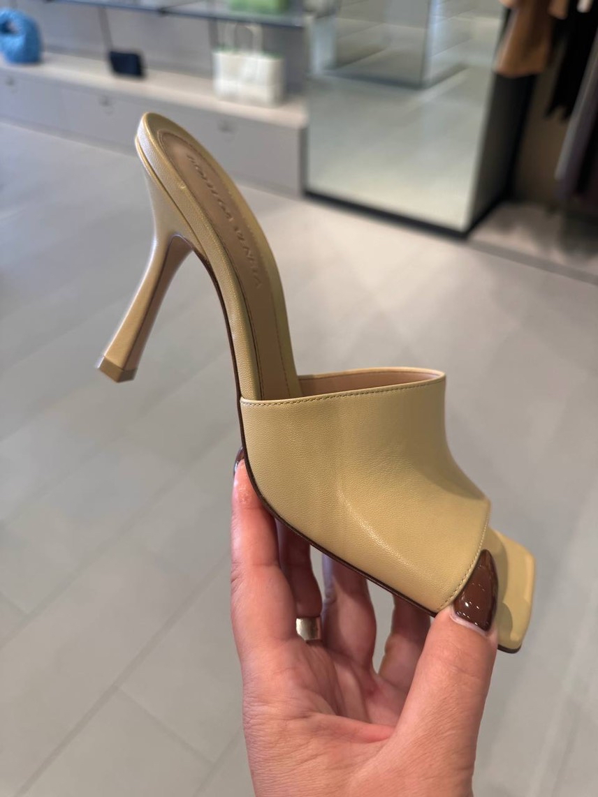 BOTTEGA VENETA Sandals front view - Women's luxury Shoes
