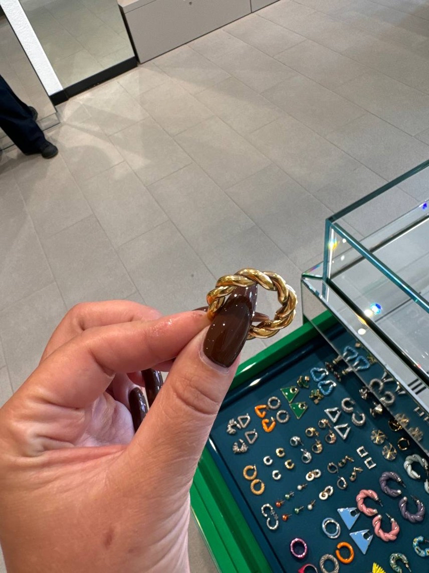 BOTTEGA VENETA Rings side view - Women's luxury Jewelry and watches