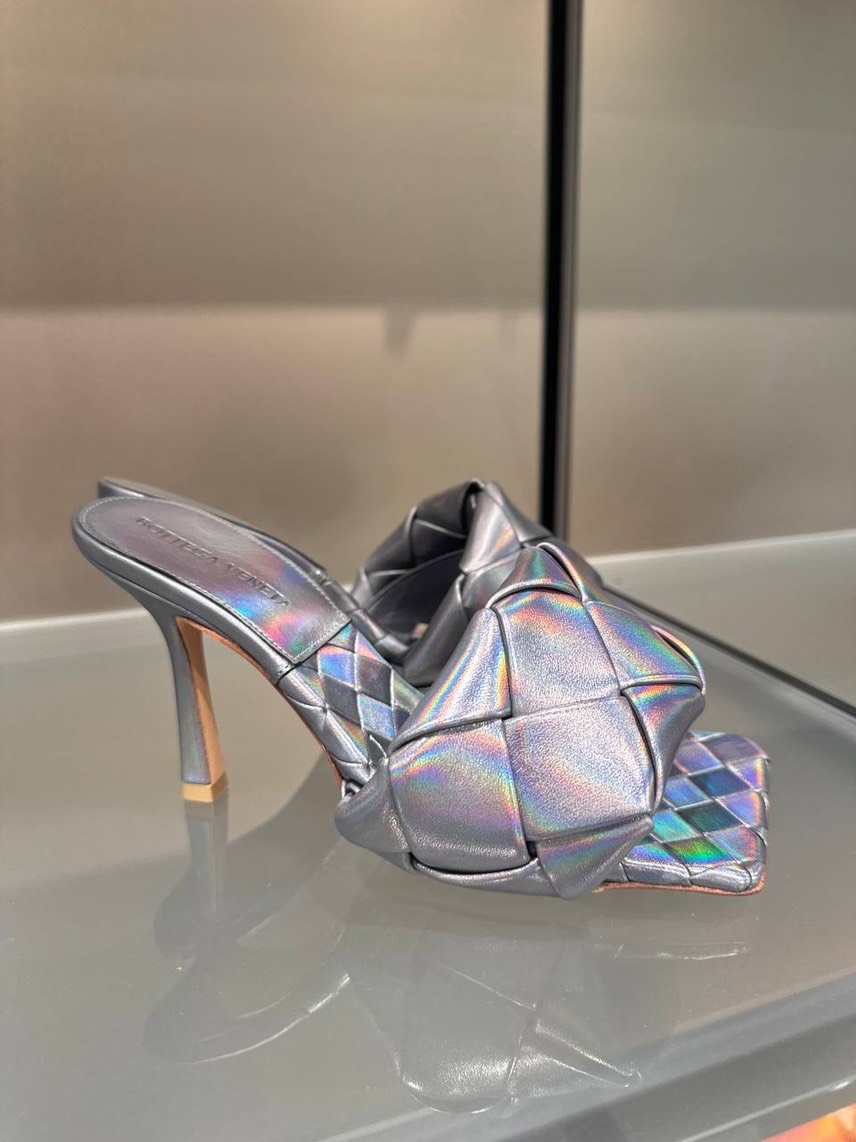 BOTTEGA VENETA Sandals front view - Women's luxury Shoes