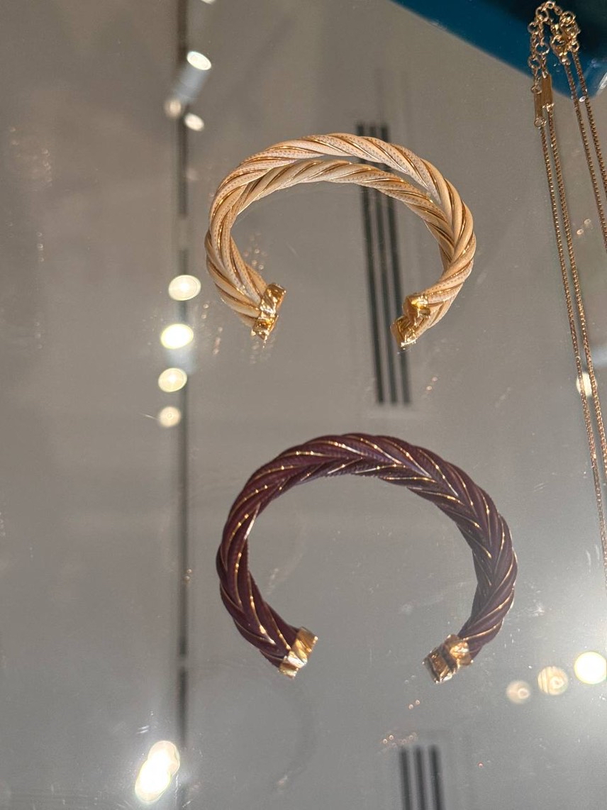 BOTTEGA VENETA Bracelets front view - Women's luxury Jewelry and watches