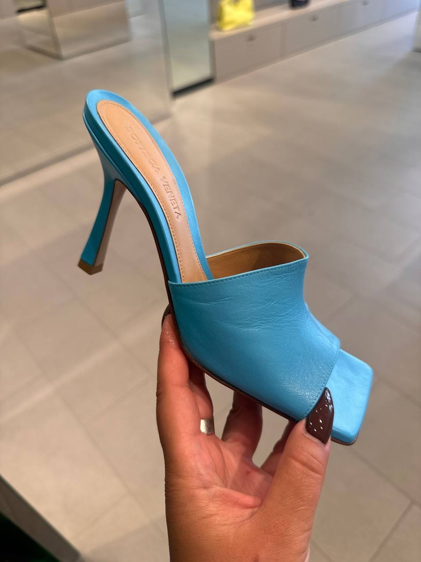 BOTTEGA VENETA Sandals front view - Women's luxury Shoes