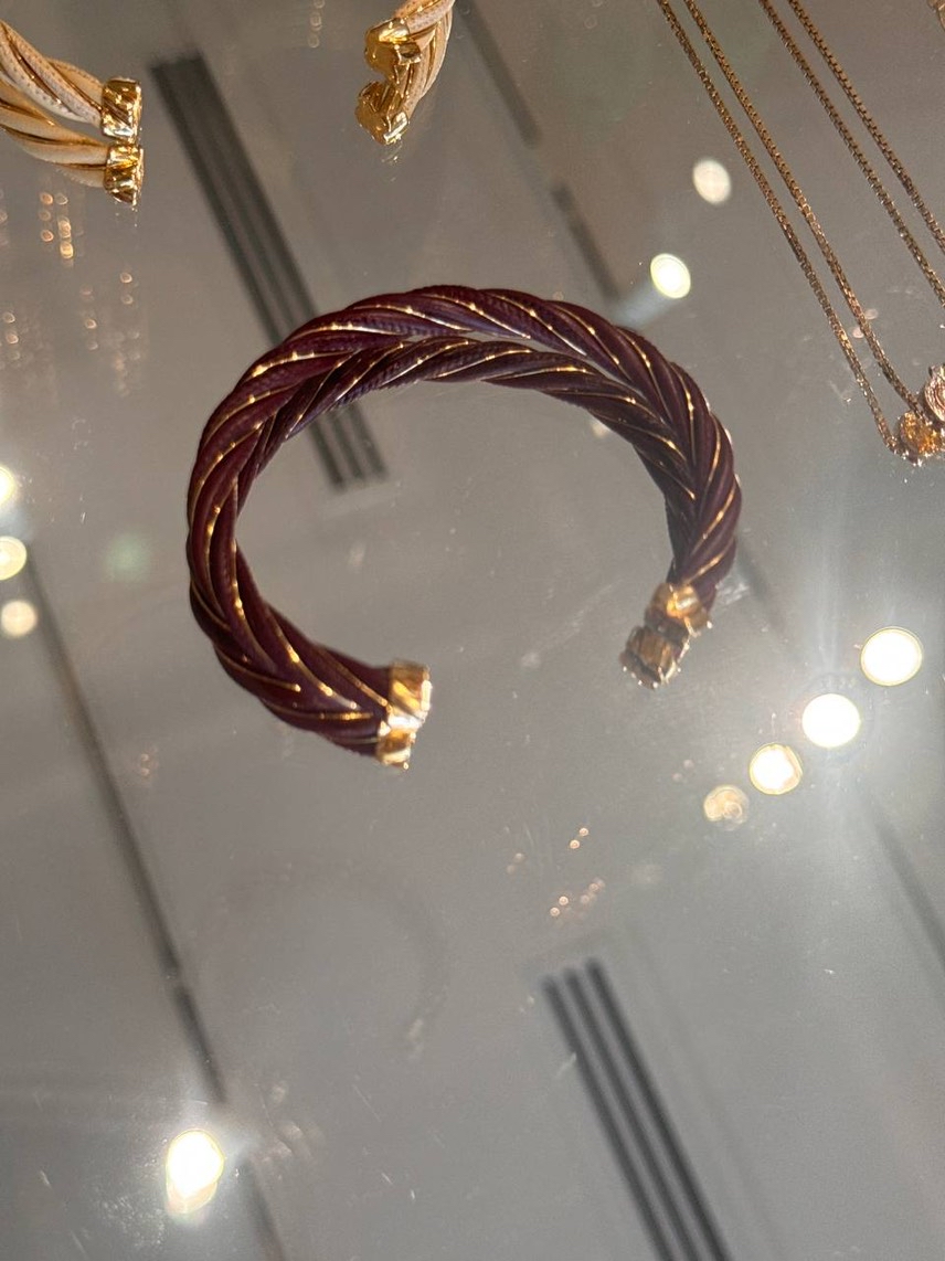 BOTTEGA VENETA Bracelets side view - Women's luxury Jewelry and watches