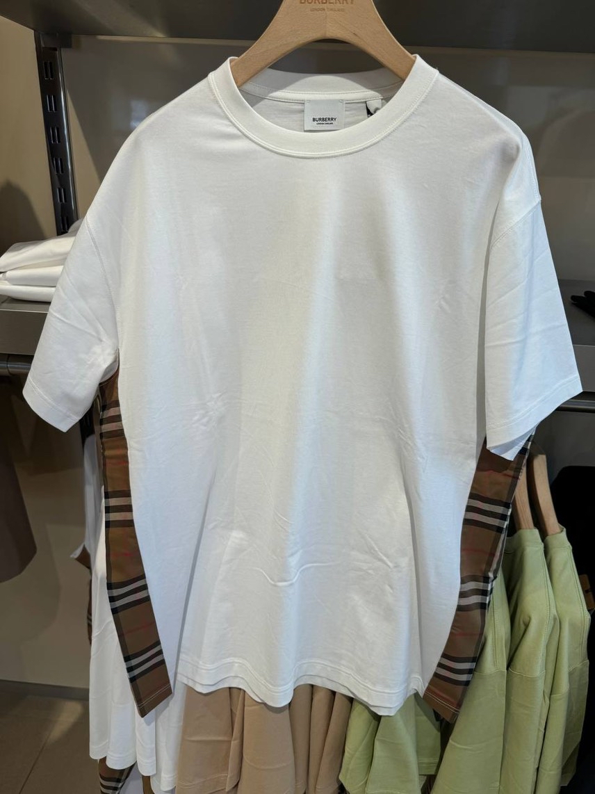 BURBERRY T-shirt and Polo front view - Women's luxury Clothes