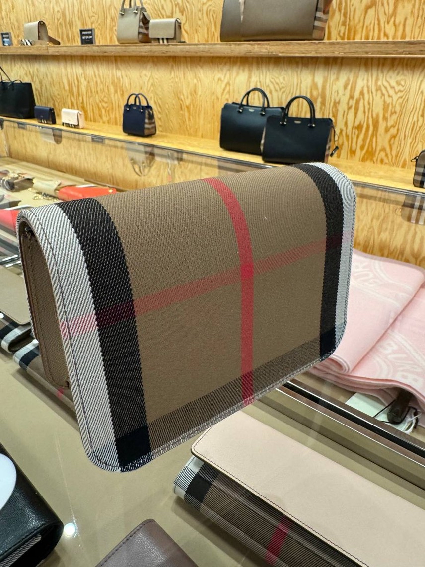 BURBERRY Crossbody bags side view - Women's luxury Bags