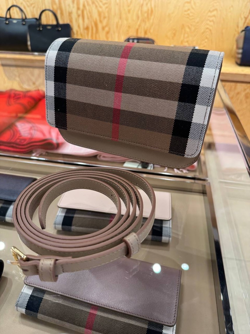 BURBERRY Crossbody bags side view - Women's luxury Bags