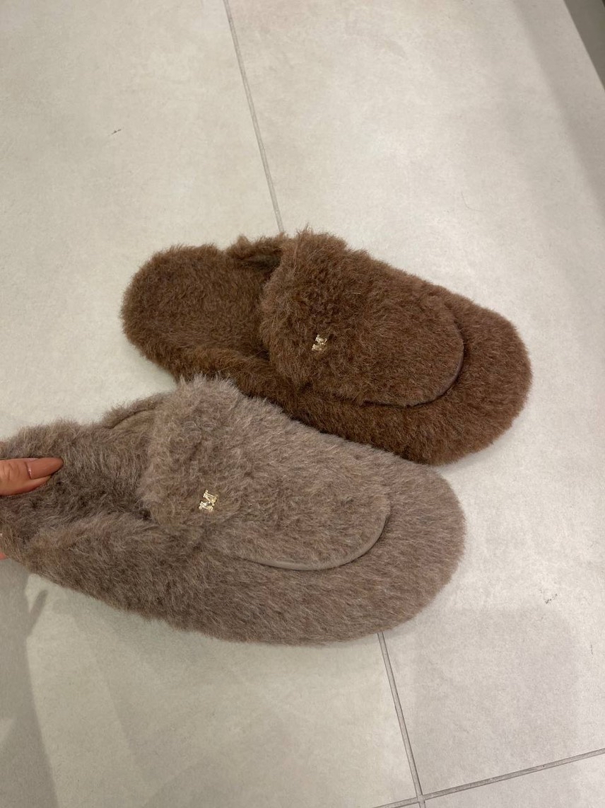 MAX MARA Mules side view - Women's luxury Shoes