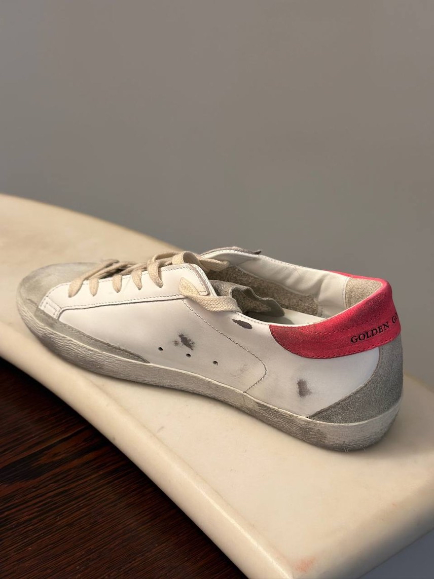 GOLDEN GOOSE Sneakers side view - Women's luxury Shoes