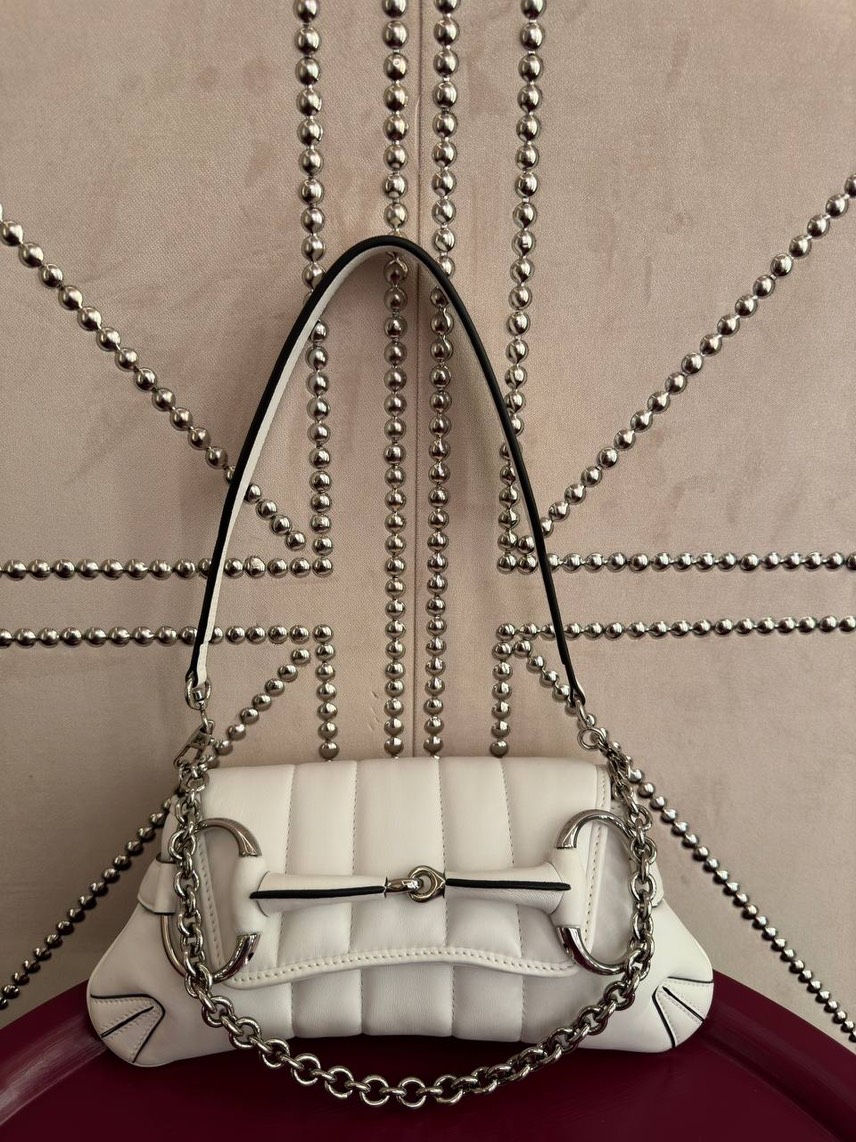 GUCCI Crossbody bags front view - Women's luxury Bags