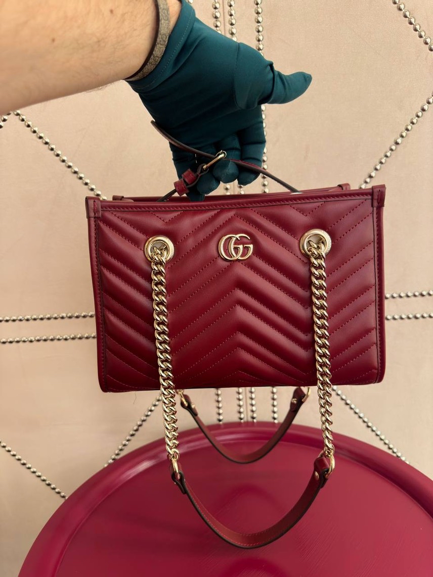GUCCI Shoulder bags side view - Women's luxury Bags
