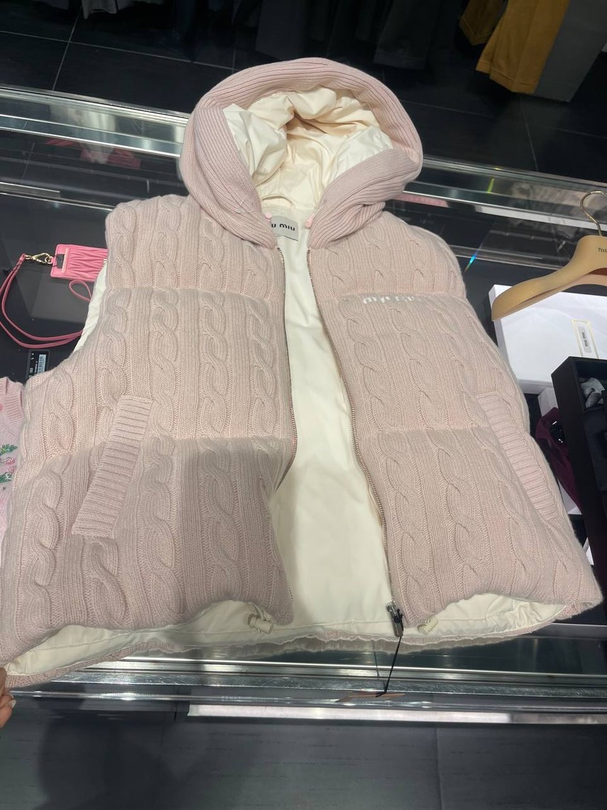 MIU MIU Gilets side view - Women's luxury Clothes