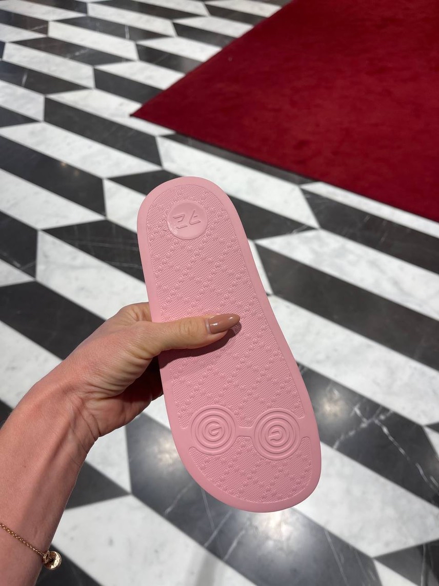 GUCCI Slides side view - Women's luxury Shoes