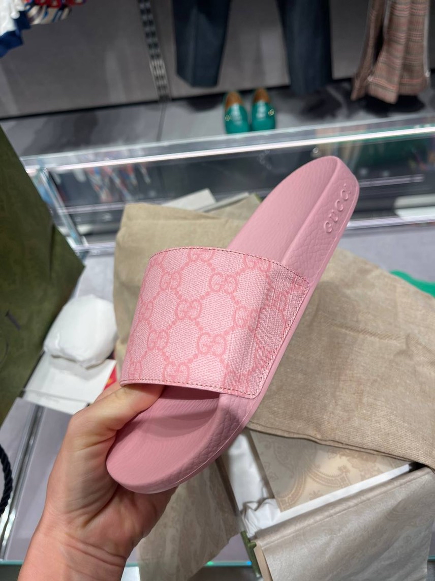 GUCCI Slides side view - Women's luxury Shoes