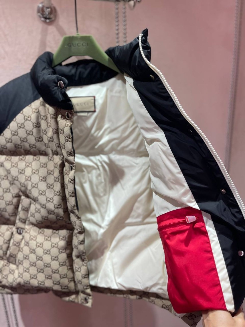 GUCCI Gilets side view - Women's luxury Clothes