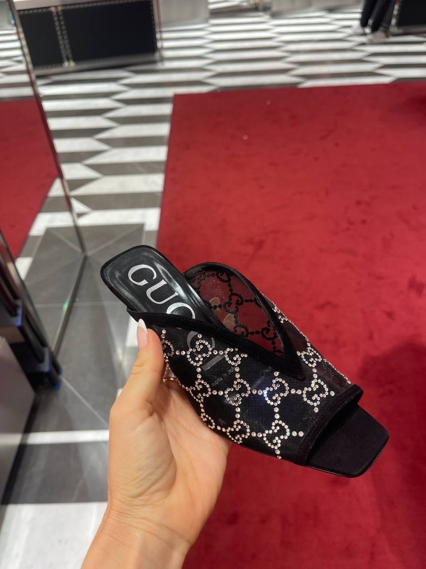 GUCCI Sandals front view - Women's luxury Shoes