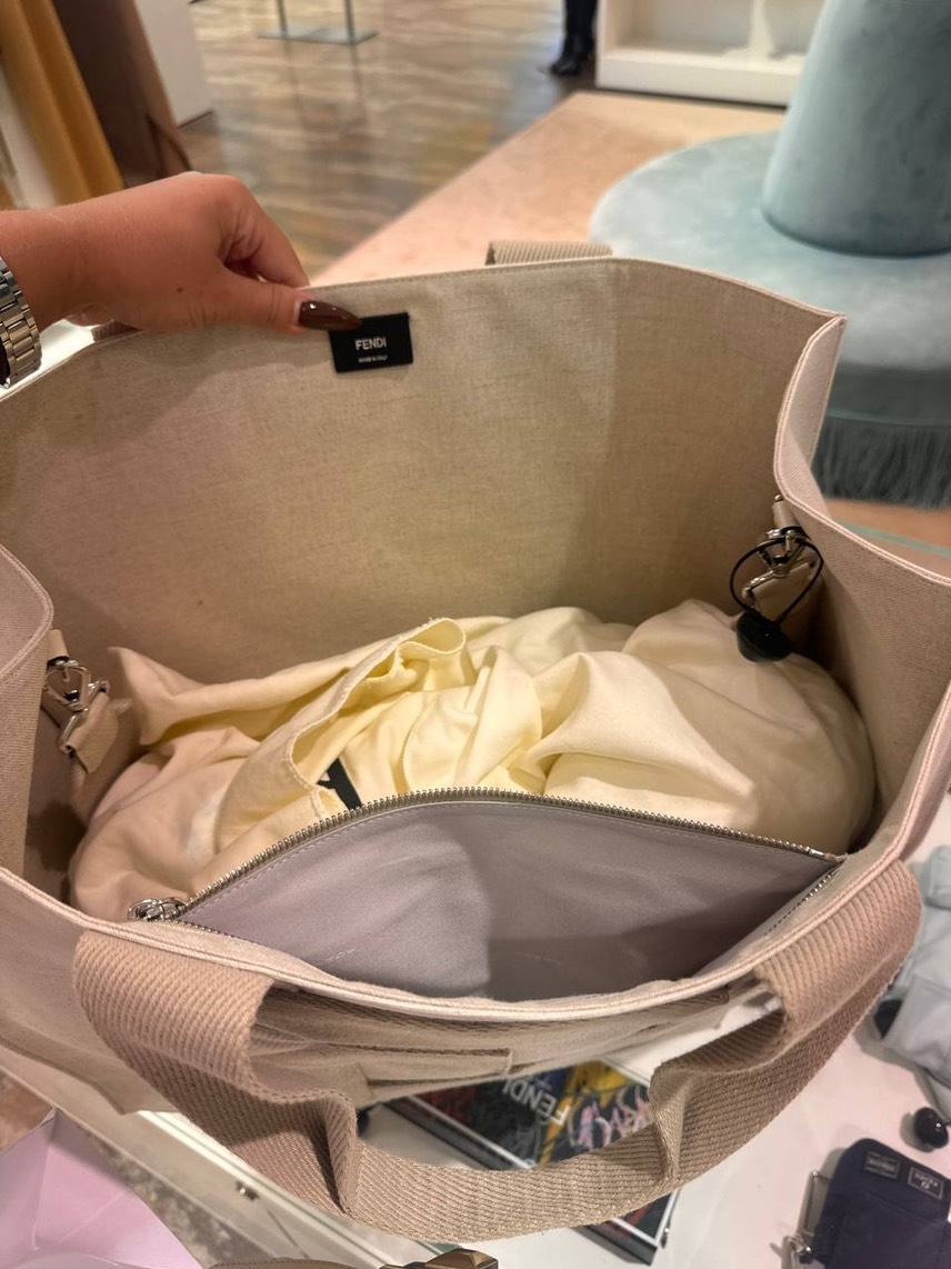 FENDI Totes side view - Women's luxury Bags