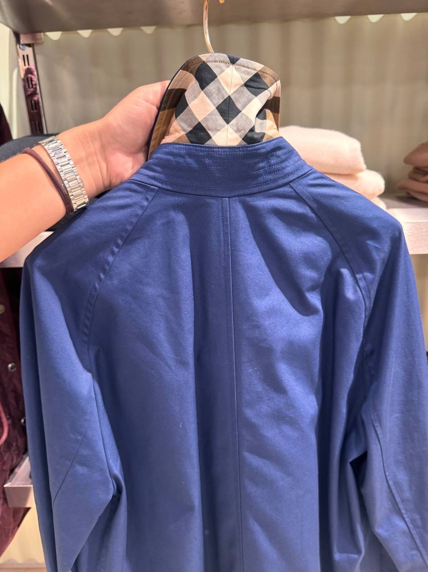 BURBERRY Coats side view - Women's luxury Clothes