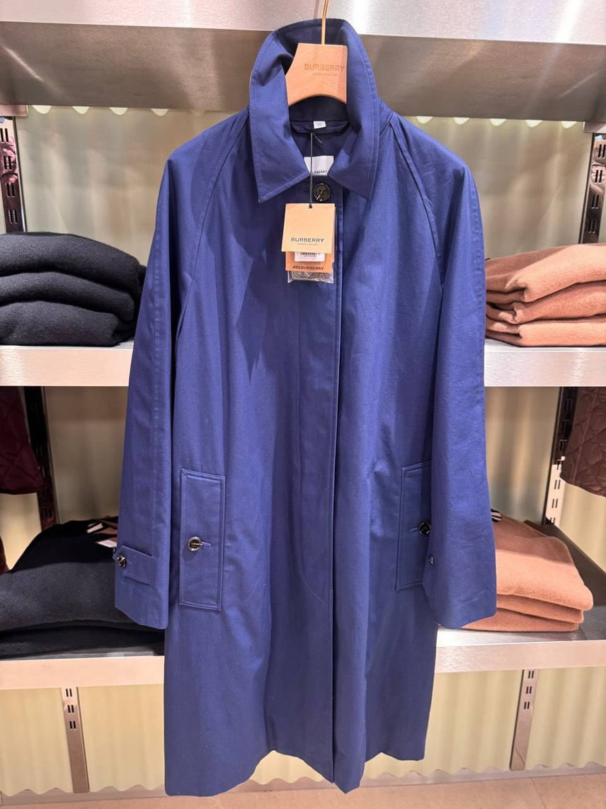BURBERRY Coats front view - Women's luxury Clothes